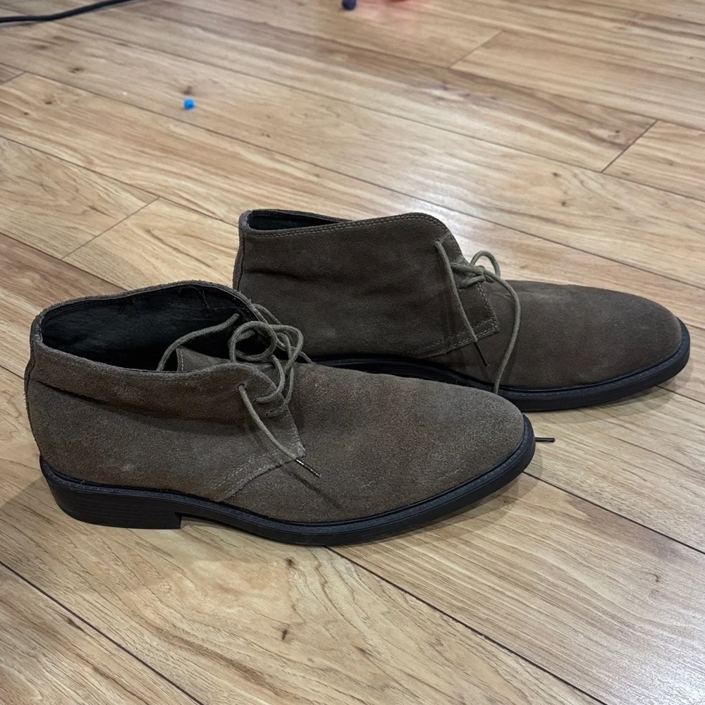 Men's Brown Suede Shoes
